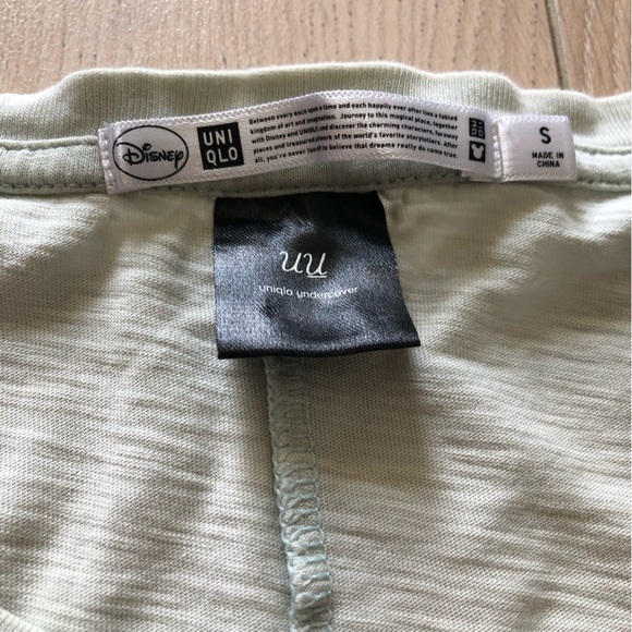 Uniqlo x Undercover Disney Snow White T Shirt Size S - Picture 10 of 11